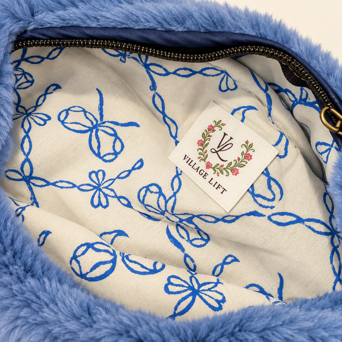 Tedi Fur Pop Tote